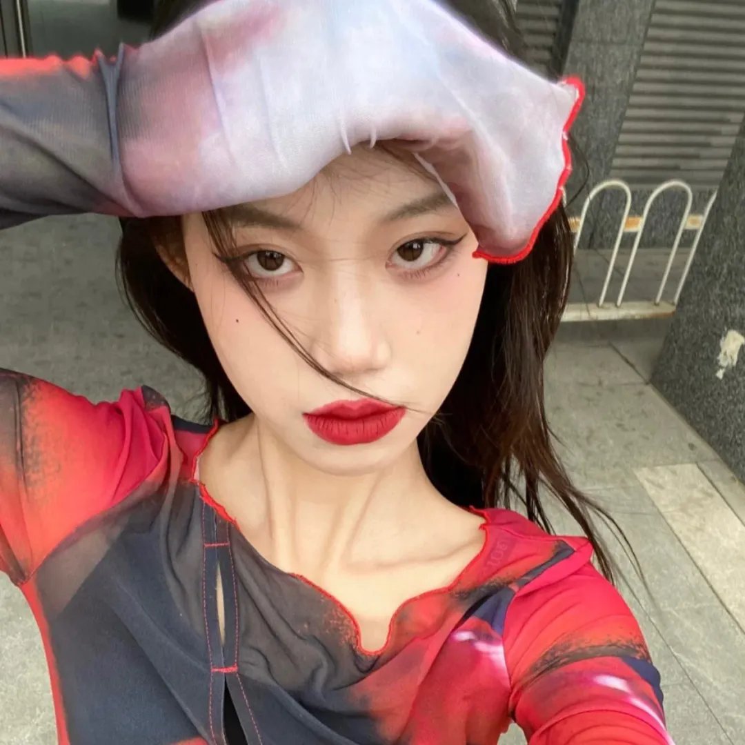 哭泣的女人